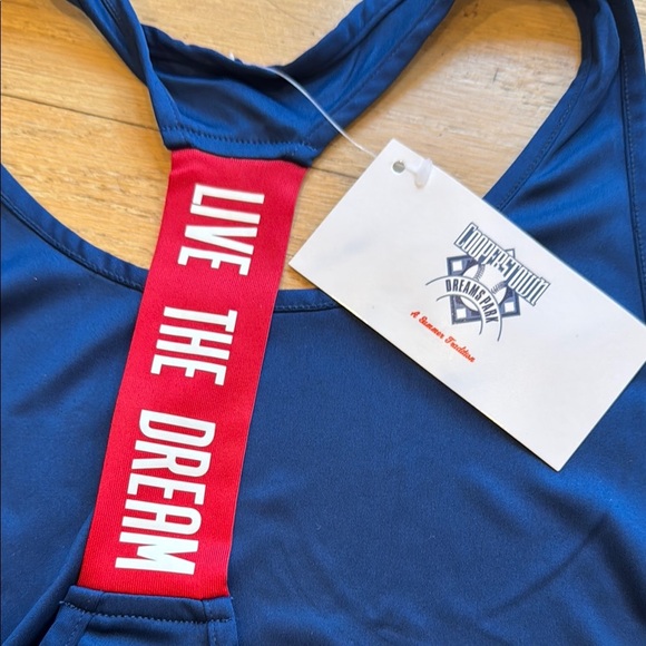 Cooperstown tank - Picture 7 of 8